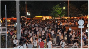 堺大魚夜市 混雑 画像