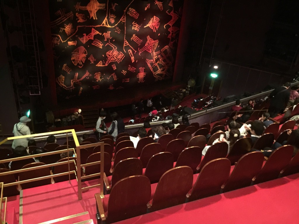 【劇団四季】ライオンキングの上演時間とおススメの座席